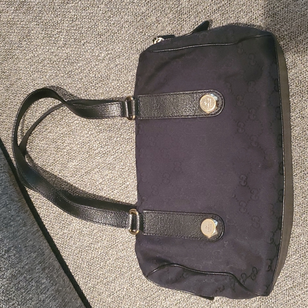 Gucci handbag